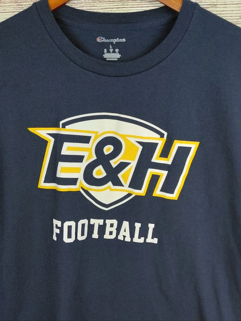 Champion Emory & Henry E&H University Wasps Football Size Large Tee T-Shirt - Picture 2 of 6